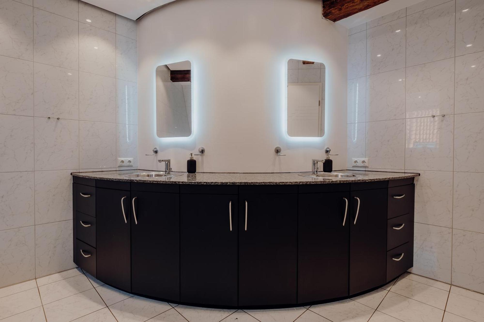 Luxurioese Und Stilvolle Ferienwohnung In Bester Lage Bremens Bagian luar foto